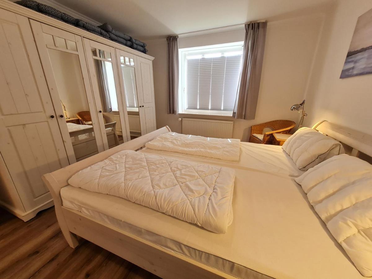 Ferienhaus Ellen, Eg Whg Utersum Extérieur photo
